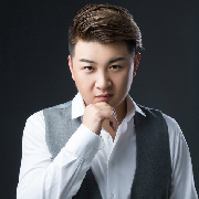 金牌設(shè)計師 何雨軒